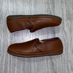 Men’s size 11 NWOT L.L. Bean Loafers